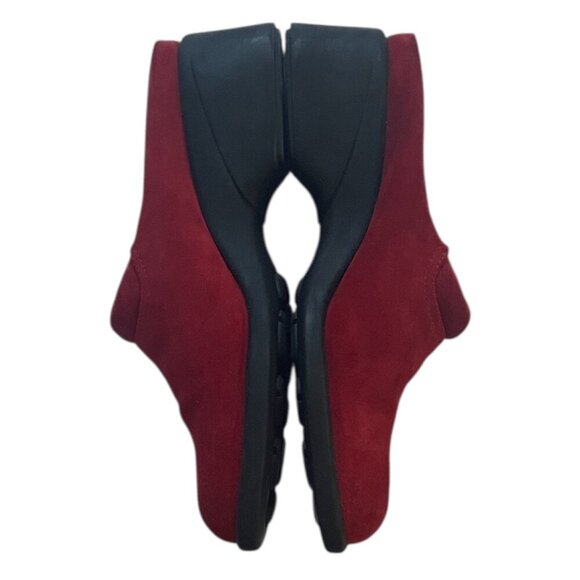 DKNY Red Suede Soft Leather Slip On Clogs Womens Size 6.5M - Picture 10 of 12